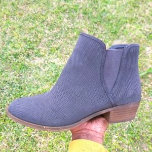 Kensie grey and brown boots size 7.5 M